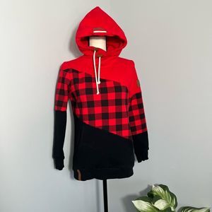 Ampersand Single Hood-Under the Mistletoe sz S